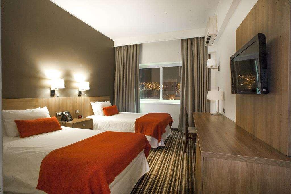 Hotel Antofagasta Quarto foto